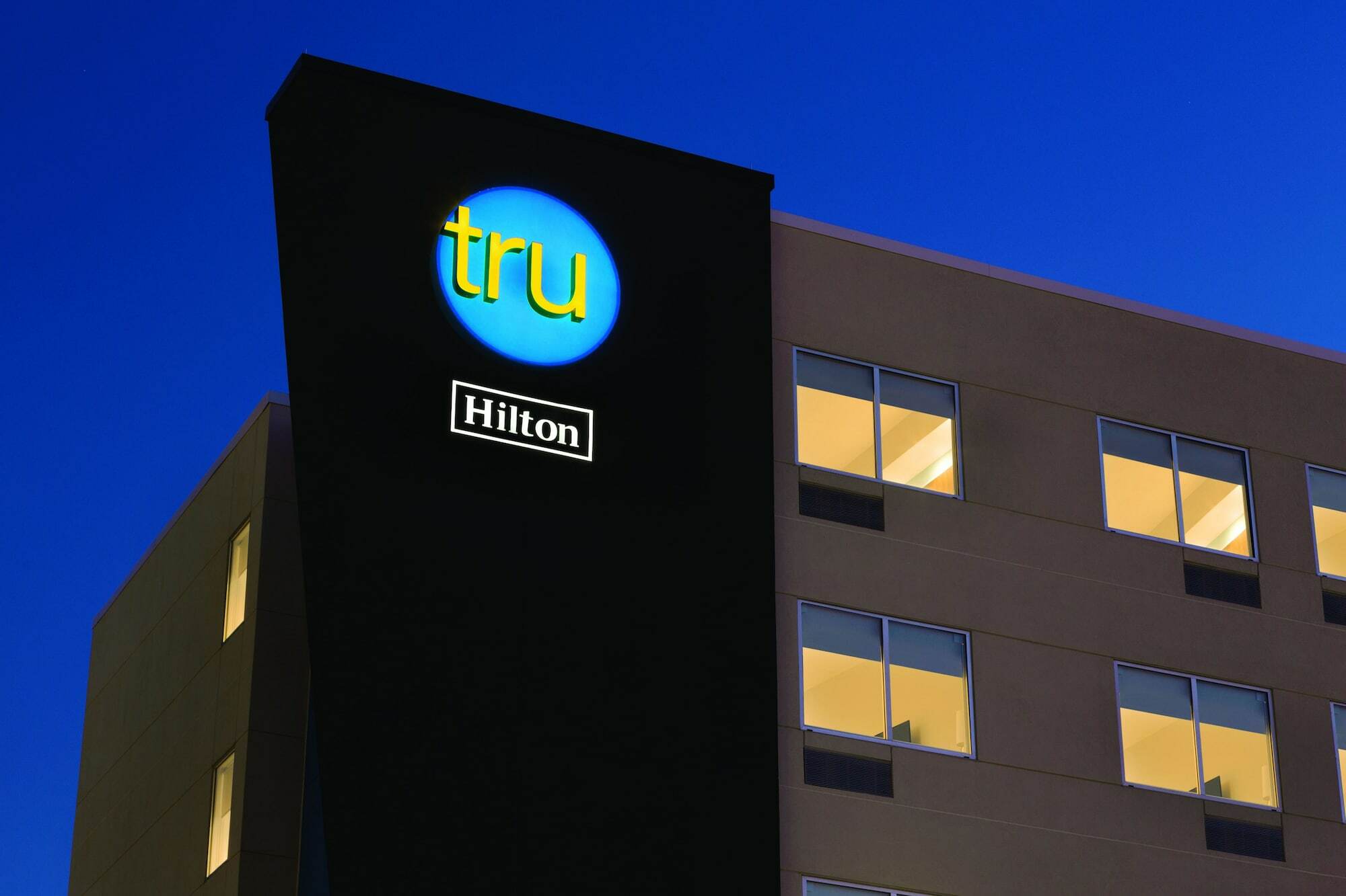 Tru By Hilton Albany Crossgates Mall Hotel Exterior photo